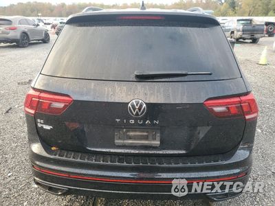 Zdjęcie 6 z 16 samochodu: 2024 VOLKSWAGEN TIGUAN SE R-LINE BLACK VIN:3VVCB7AXXRM225694 - miniatura