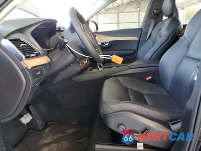 Zdjęcie 7 z 14 samochodu: 2024 VOLVO XC90 PLUS VIN:YV4062PE4R1200136 - miniatura