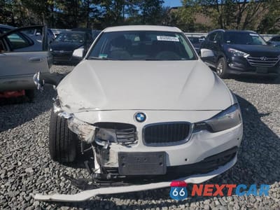 Piąte zdjęcie samochodu w środku: 2016 BMW 320 I VIN:WBA8A9C53GK616797 - miniatura