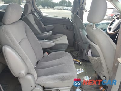 Zdjęcie 11 z 13 samochodu: 2006 DODGE CARAVAN SXT VIN:1D4GP45R86B501601 - miniatura