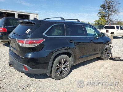 Trzecie zdjęcie samochodu z tyłu: 2016 TOYOTA HIGHLANDER XLE VIN:5TDJKRFH3GS500564 - miniatura