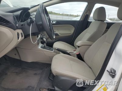 Zdjęcie 7 z 12 samochodu: 2015 FORD FIESTA SE VIN:3FADP4BJ5FM220806 - miniatura