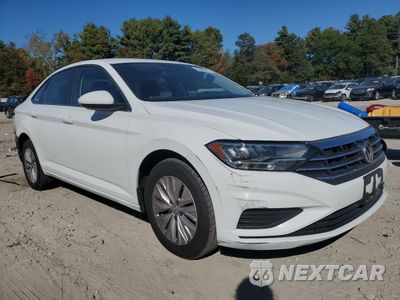 Czwarte zdjęcie samochodu z boku: 2019 VOLKSWAGEN JETTA S VIN:3VWC57BU3KM171751 - miniatura