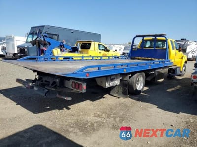 Trzecie zdjęcie samochodu z tyłu: 2019 FORD F650 SUPER DUTY VIN:1FDWX6DC0KDF13236 - miniatura