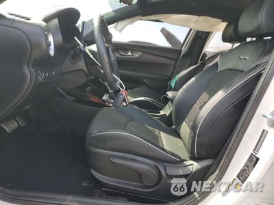 Zdjęcie 7 z 13 samochodu: 2024 KIA FORTE GT LINE VIN:3KPF54AD2RE840192 - miniatura