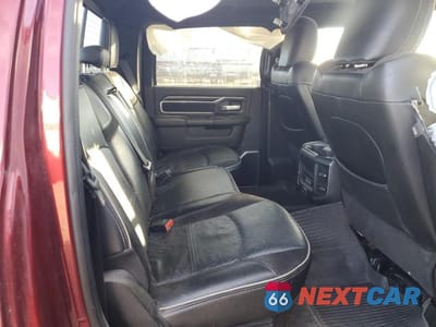Zdjęcie 10 z 12 samochodu: 2024 RAM 3500 LARAMIE VIN:3C63R3JL8RG150192 - miniatura