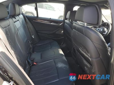 Zdjęcie 10 z 12 samochodu: 2022 BMW 540 XI VIN:WBA73BJ09NWX68643 - miniatura