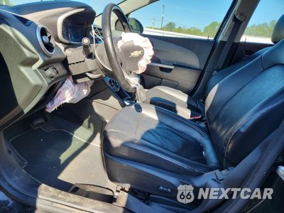 Zdjęcie 7 z 15 samochodu: 2020 CHEVROLET SONIC PREMIER VIN:1G1JF5SB8L4112405 - miniatura