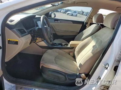 Zdjęcie 7 z 13 samochodu: 2016 HYUNDAI SONATA SE VIN:5NPE24AF1GH290899 - miniatura