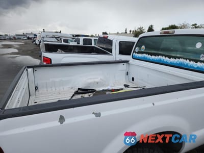 Zdjęcie 10 z 13 samochodu: 2001 FORD F250 SUPER DUTY VIN:1FTNX20L41ED25195 - miniatura