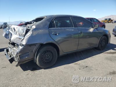 Trzecie zdjęcie samochodu z tyłu: 2013 TOYOTA COROLLA BASE VIN:5YFBU4EE4DP079418 - miniatura