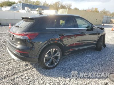Trzecie zdjęcie samochodu z tyłu: 2022 AUDI Q4 E-TRON PREMIUM VIN:WA1G2BFZ9NP043481 - miniatura
