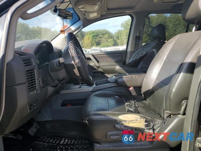 Zdjęcie 7 z 14 samochodu: 2007 NISSAN ARMADA SE VIN:5N1BA08A77N718267 - miniatura