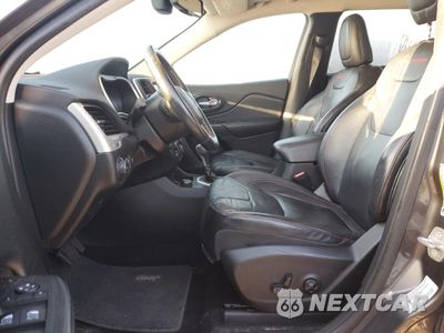 Zdjęcie 7 z 13 samochodu: 2014 JEEP CHEROKEE TRAILHAWK VIN:1C4PJMBS1EW153010 - miniatura