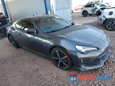 Czwarte zdjęcie samochodu z boku: 2020 TOYOTA 86 GT VIN:JF1ZNAE18L9752308 - miniatura