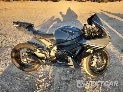 2025 SUZUKI GSX-R600 JS1GN7FA3S7101756 - główne zdjęcie licytacji z USA - miniatura