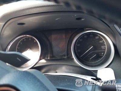 Zdjęcie 9 z 12 samochodu: 2018 TOYOTA CAMRY L VIN:4T1B11HKXJU144503 - miniatura