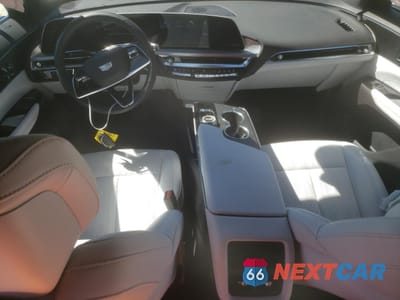 Zdjęcie 8 z 13 samochodu: 2025 CADILLAC LYRIQ LUXURY VIN:1GYKPNRL5SZ310085 - miniatura