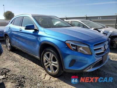 Czwarte zdjęcie samochodu z boku: 2017 MERCEDES-BENZ GLA 250 4MATIC VIN:WDCTG4GB1HJ347070 - miniatura