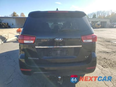Zdjęcie 6 z 12 samochodu: 2017 KIA SEDONA LX VIN:KNDMB5C13H6306888 - miniatura
