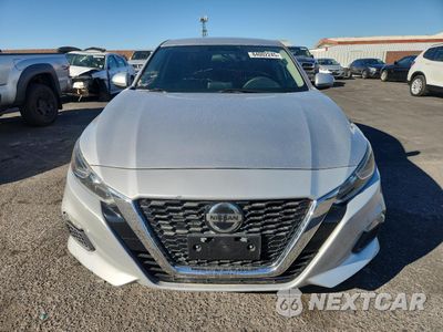 Piąte zdjęcie samochodu w środku: 2019 NISSAN ALTIMA S VIN:1N4BL4BV4KC237369 - miniatura