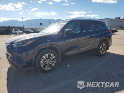 2021 TOYOTA HIGHLANDER XLE 5TDHZRBH1MS092545 - główne zdjęcie licytacji z USA - miniatura