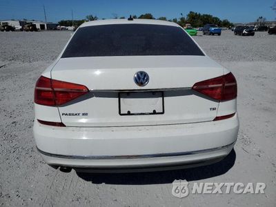 Zdjęcie 6 z 13 samochodu: 2016 VOLKSWAGEN PASSAT SE VIN:1VWBT7A30GC027500 - miniatura