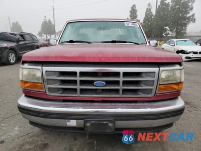 Piąte zdjęcie samochodu w środku: 1995 FORD F150 VIN:1FTEX15N7SKA43737 - miniatura