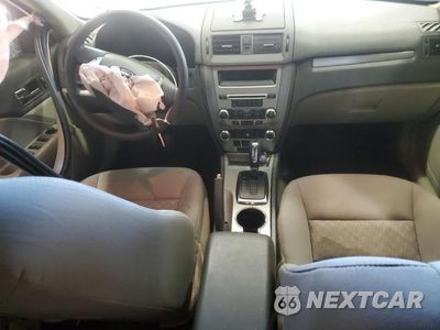 Zdjęcie 8 z 13 samochodu: 2010 FORD FUSION SE VIN:3FAHP0HA8AR400343 - miniatura