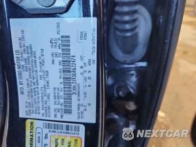 Zdjęcie 12 z 12 samochodu: 2016 LINCOLN MKZ VIN:3LN6L2J93GR632474 - miniatura