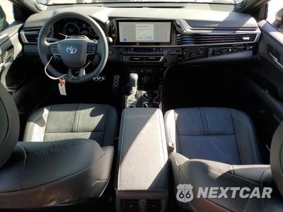 Zdjęcie 8 z 13 samochodu: 2025 TOYOTA CAMRY XSE VIN:4T1DAACK7SU593400 - miniatura