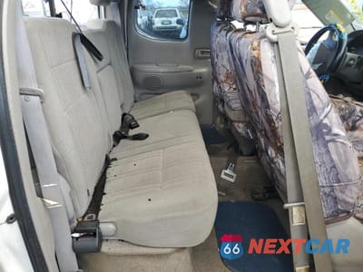 Zdjęcie 10 z 12 samochodu: 2004 TOYOTA TUNDRA ACCESS CAB SR5 VIN:5TBRN34124S442626 - miniatura