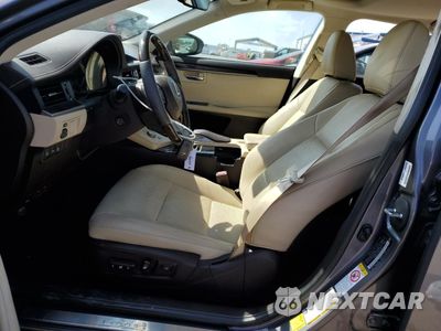 Zdjęcie 7 z 13 samochodu: 2016 LEXUS ES 350 VIN:58ABK1GG4GU021775 - miniatura
