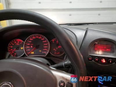 Zdjęcie 9 z 12 samochodu: 2005 PONTIAC GRAND PRIX GT VIN:2G2WS522351236349 - miniatura