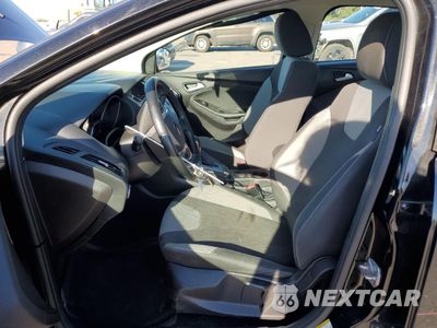 Zdjęcie 7 z 14 samochodu: 2014 FORD FOCUS SE VIN:1FADP3F2XEL271151 - miniatura