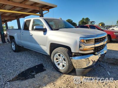 Czwarte zdjęcie samochodu z boku: 2019 CHEVROLET SILVERADO LD K1500 LT VIN:2GCVKPEC3K1133693 - miniatura