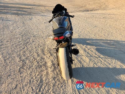 Czwarte zdjęcie samochodu z boku: 2025 SUZUKI GSX-R600 VIN:JS1GN7FA3S7101756 - miniatura