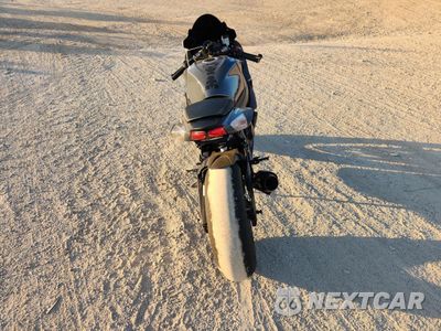 Czwarte zdjęcie samochodu z boku: 2025 SUZUKI GSX-R600 VIN:JS1GN7FA3S7101756 - miniatura