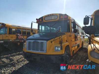 Drugie zdjęcie samochodu z przodu: 2006 THOMAS SAF-T-LINER C2 - SCHOOL BUS VIN:4UZAAXCS96CV84196 - miniatura