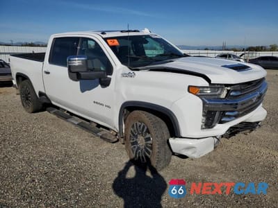 Czwarte zdjęcie samochodu z boku: 2020 CHEVROLET SILVERADO K2500 HIGH COUNTRY VIN:1GC4YREY1LF110814 - miniatura