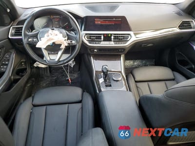 Zdjęcie 8 z 12 samochodu: 2021 BMW 330XI VIN:3MW5R7J02M8B71439 - miniatura