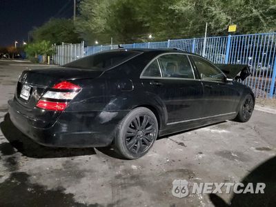 Trzecie zdjęcie samochodu z tyłu: 2009 MERCEDES-BENZ S 550 VIN:WDDNG71X69A281692 - miniatura