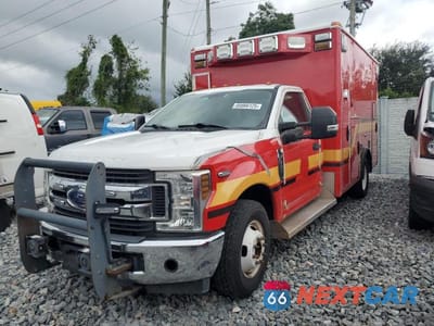 2019 FORD F350 SUPER DUTY 1FDRF3GT5KEF24544 - główne zdjęcie licytacji z USA - miniatura