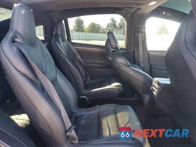 Zdjęcie 11 z 13 samochodu: 2017 TESLA MODEL X VIN:5YJXCBE24HF076684 - miniatura