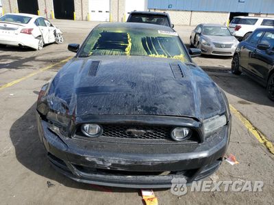 Piąte zdjęcie samochodu w środku: 2014 FORD MUSTANG GT VIN:1ZVBP8CF7E5235344 - miniatura