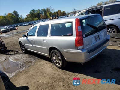 Drugie zdjęcie samochodu z przodu: 2006 VOLVO V70 VIN:YV1SW612562549792 - miniatura