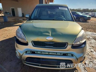Piąte zdjęcie samochodu w środku: 2013 KIA SOUL + VIN:KNDJT2A64D7592333 - miniatura