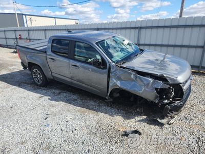 Czwarte zdjęcie samochodu z boku: 2021 CHEVROLET COLORADO VIN:1GCGSBEN3M1212271 - miniatura