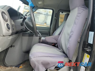 Zdjęcie 7 z 13 samochodu: 2009 FORD ECONOLINE E350 SUPER DUTY WAGON VIN:1FDSS31LX9DA34154 - miniatura