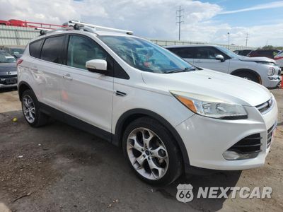 Czwarte zdjęcie samochodu z boku: 2014 FORD ESCAPE TITANIUM VIN:1FMCU0JX4EUA67094 - miniatura